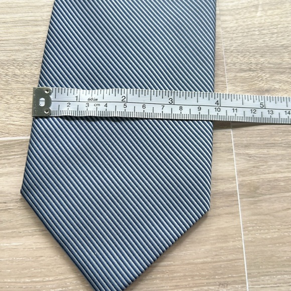 Nautica Blue Striped Silk Tie - Picture 8 of 8